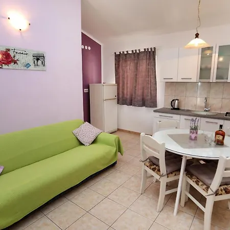 Апартаменты M&i *