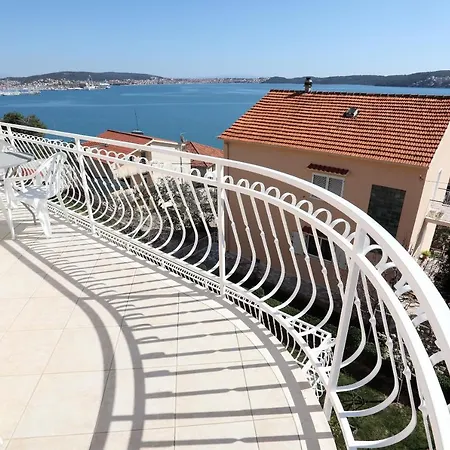 M&i Апартаменты *